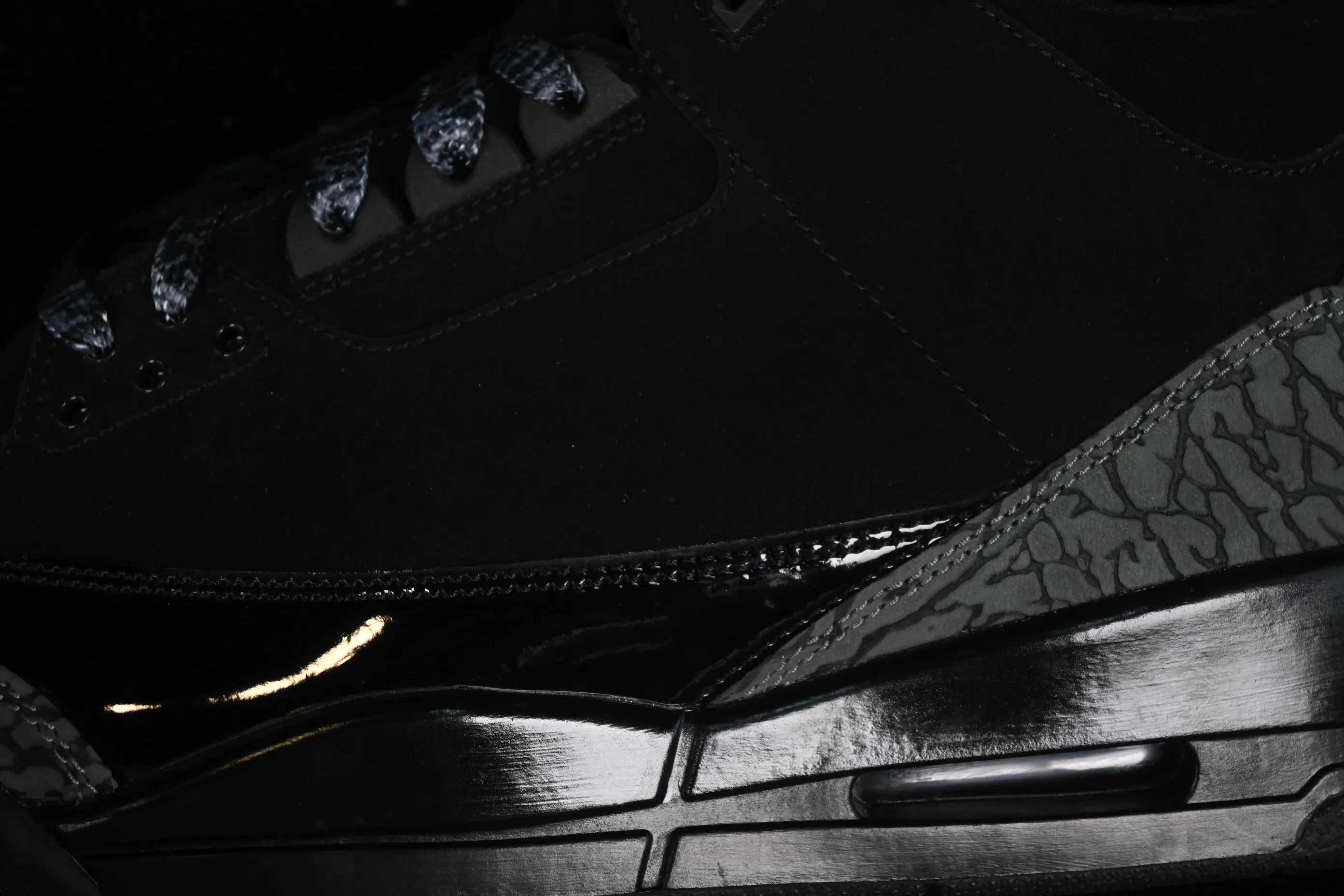 All categories Air Jordan Jordan series basketball shoes Air Jordan 3 LW version Air Jordan 3 Retro AJ3 Joe 3 Black Cat Explosion pattern CK9246-168